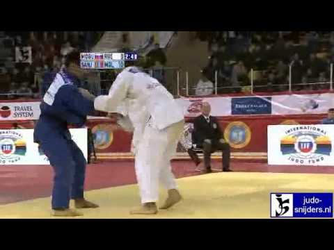 Musa Mogushkov (RUS) - Miyaragchaa Sanjaasuren (MGL) [-66kg]