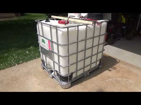 Building an electrolysis tank for removing rust.