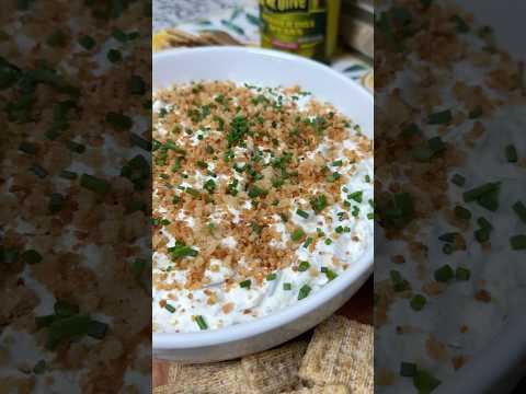 The BEST Fried Pickle Dip 🥒