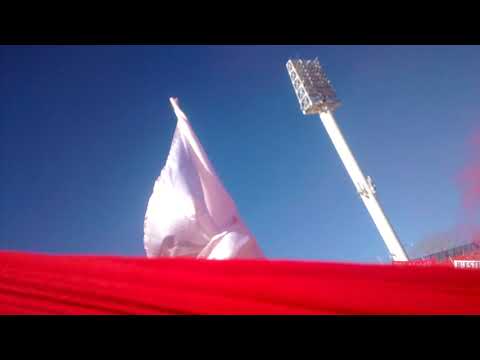 "Recibimiento desde adentro de la NÂ°1 vs maipu" Barra: La Banda Nº 1 • Club: Huracán Las Heras • País: Argentina