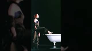 Tori Amos – Crucify (1992)