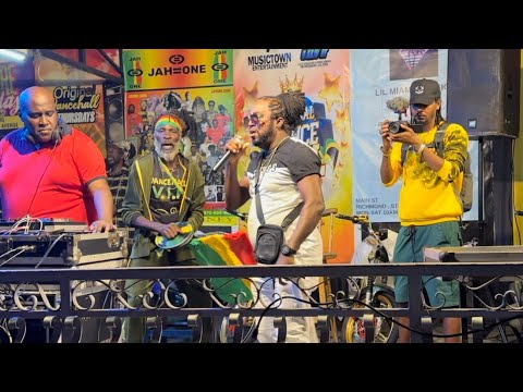 Little Hero IGNITING THE CROWD @ Rub A Dub Thursday With This Live Performance | MUST WATCH❗