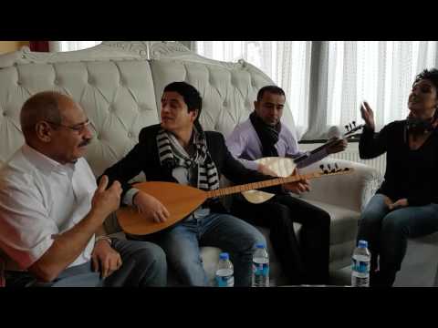 Hozan Elind di dunêda sê teşt henê