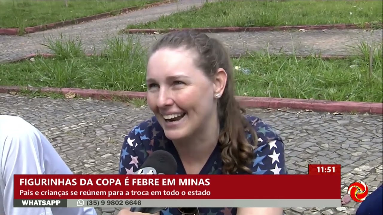 Álbum de figurinhas da Copa viraliza