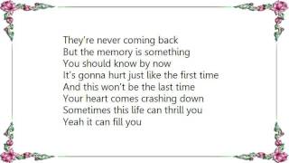 Common Children - Crashing Down Lyrics