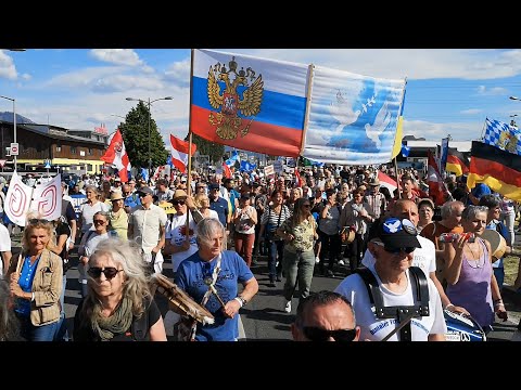 FRIEDEN Demo Freilassing / Salzburg Saalachbrücke Umzüge 01.05.2024