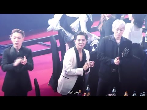 170119 태진아 호명에 벌떡 일어서는 지코 직캠 대기석 with 송민호 바비 @제26회 하이원 서울가요대상 2017 SMA ZICO focus fancam