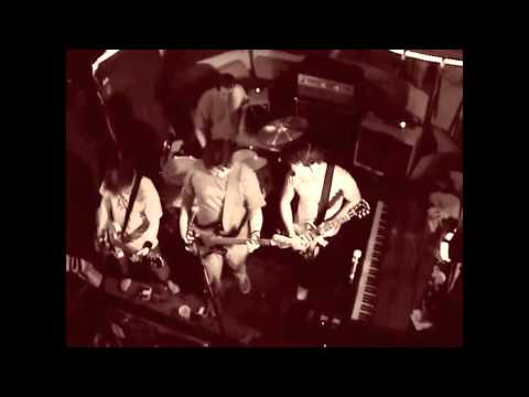 PAPAS UNDERGROUND - Everybody Knows But You (Live @ Georgetown)