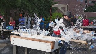 Water Bottle Cut World Record Attempt - Donovan Phillips @ Blade Show, Atlanta - Sat Jun/4/2016