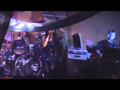 Hoang Thuc Linh "LK Twist" @ V3 Club, Virginia - 6/4/2011