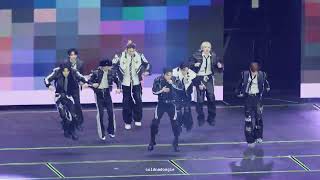 Download lagu 251214 Stray Kids 스트레이키즈 COMFLEX FANCAM @ 2025 MUSIC BANK GLOBAL FESTIVAL IN JAPAN mp3 Download lagu 251214 Stray Kids 스트레이키즈 COMFLEX FANCAM @ 2025 MUSIC BANK GLOBAL FESTIVAL IN JAPAN mp3