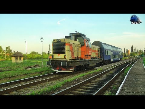 Trenuri pe Magistrala pe Apus 300/Trains on Line 300 on Sunset - 12 June 2019