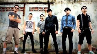 Download lagu Tipe X feat Chelsea Baker - Ciuman Pertama (SHANI) mp3