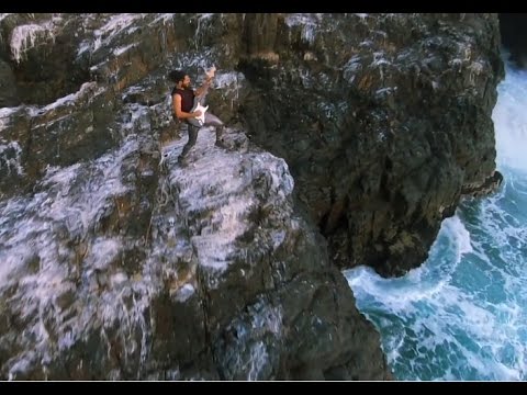 Pisko  / Alfa y Omega (Video Oficial)