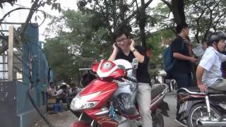 Download the video "[G2_Marketing_KDQT_A22]_TÌNH hay TIỀN =)))"