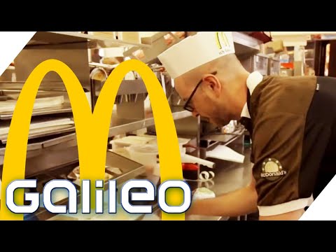 Working at McDonald's! How tough is the job? | Galileo tests professions | ProSieben