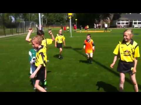 Kinea E2 - Leonidas E4