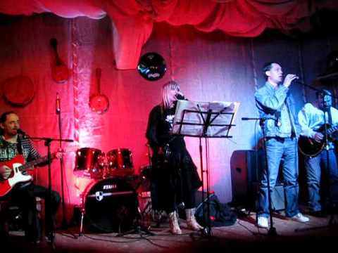 Magda Puskas si Valentin Moldovan - Bieti lampagii