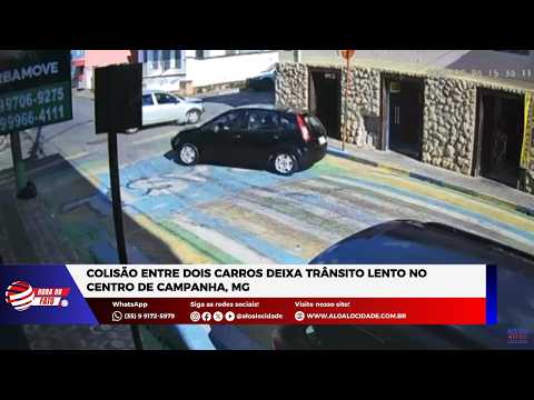 Colisão entre dois carros deixa trânsito lento no Centro de Campanha, MG