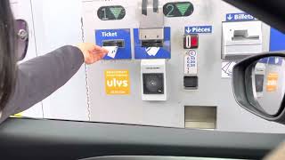 How to pay toll in France with credit/debit card ?