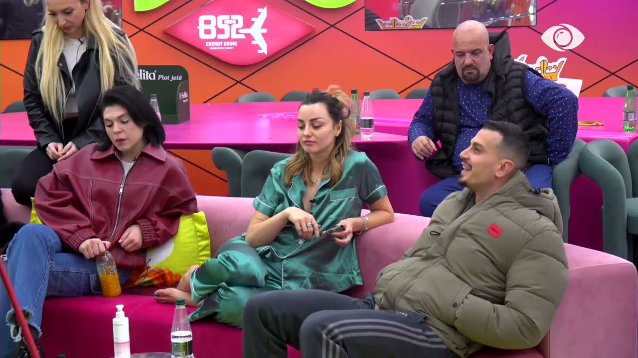 Nëse çorapet e mija do ishin të…/ Mateo-Kristit: Ky është bullizim