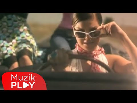 Elif Karlı - Erkek Kadın (Official Video)