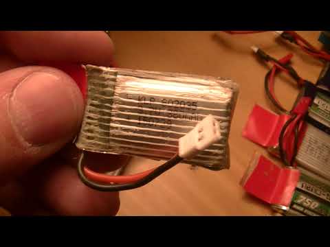 MongoTV_5919 - Mongo Drones Testcenter - Del 39 - Kigger På Mine Gamle Droner og Droneudstyr