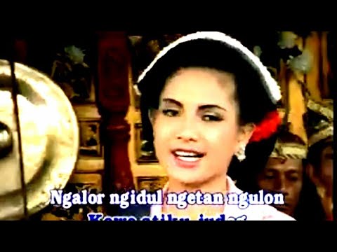 Tatik Wulandari feat. Juari - Rujak Uleg Sentir Lengopotro | Dangdut [OFFICIAL]