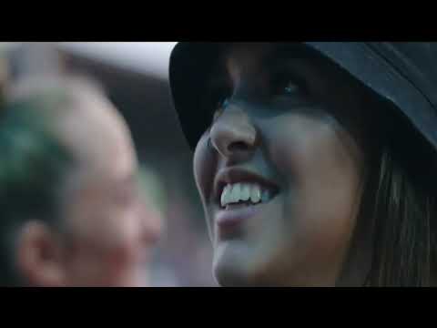 Chriz x Nadia Gattas - The weekend