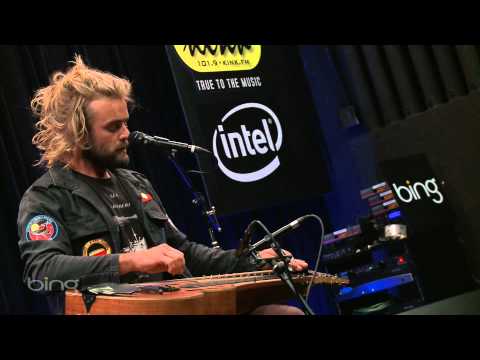 Xavier Rudd - Soften The Blow (Bing Lounge)
