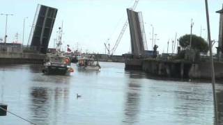 preview picture of video 'Lowestoft Bridge'