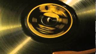 OKeh 8713. Victoria Spivey. «Funny Feathers»