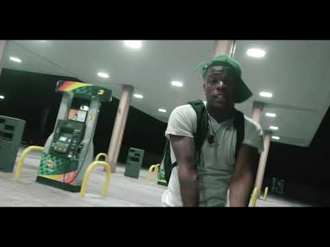 FreeSmokee - Living Legend shot by @km.tv