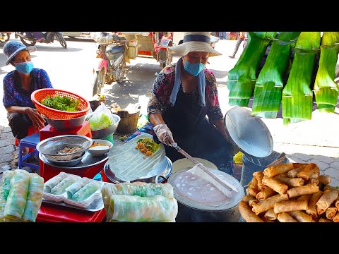 Eating Fresh Noodle Spring Rolls  - Kind Of Breakfast And Snacks For Sales @ Ouressey Market