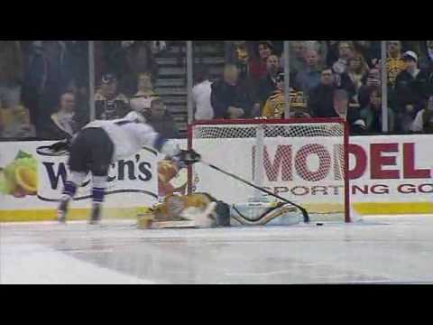 Anze Kopitar Awesome Shootout Goal vs Bruins 1/30/2010