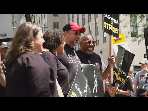 Actor Jason Sudeikis joins picket line outside NBC in New York | AFP