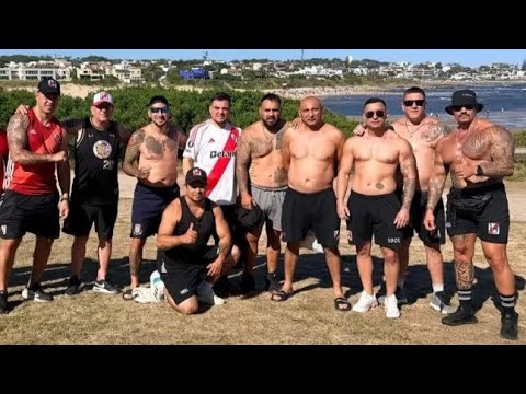 "Hinchada de RIVER vs PEÑAROL | LBDT presentes en PUNTA DEL ESTE Uruguay" Barra: Los Borrachos del Tablón &bull; Club: River Plate &bull; País: Argentina