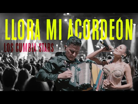 Llora Mi Acordeón - Los Cumbia Stars (Video en Vivo)