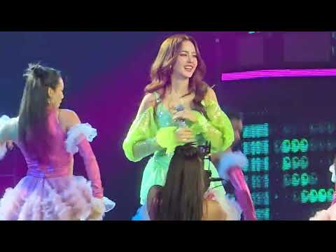 ขอใจแลกเบอร์โทร - โบว์ เมลดา น่ารักมากกกก @ Bird Fan Fest 20XX #bowmaylada #birdfanfest20xx 