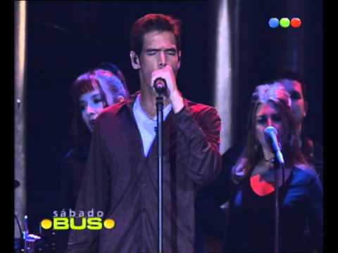 Emanuel Ortega canta "A escondidas" - Sábado Bus