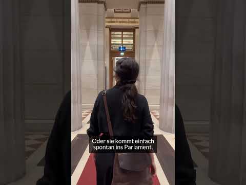 So siehst du live bei einer Sitzung im Parlament zu