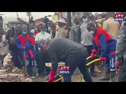 President Mahama joins residents at Alajo for National Sanitation Day clean-up exercise