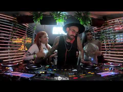 AARON SEVILLA / EXCLUSIVE SET / TECHRAZA