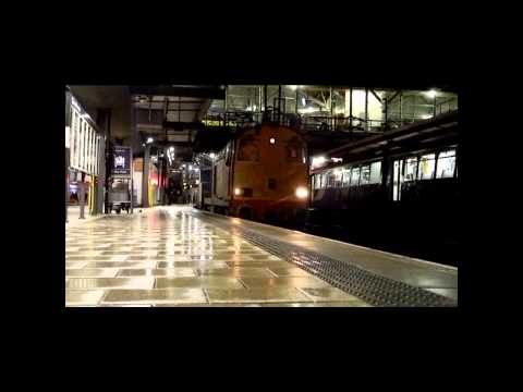 20302 +  20312 arrive & depart Leeds working 3S22 25/10/2013