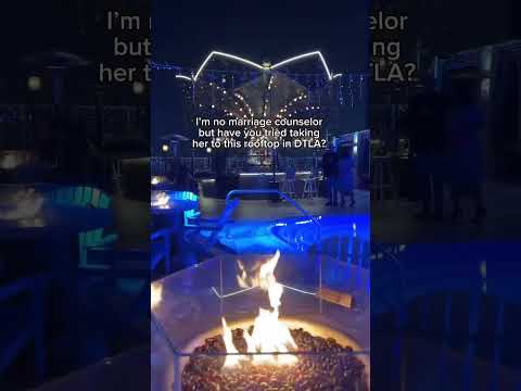 Tag your crew! 💙🥂Get tickets in bio @LosAngelesBucketList for a rooftop experience!