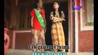 Download lagu ojo njaluk pegat   ratna antika   sodik mp3