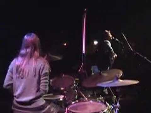 Lesley Feist drumming + Bob Wiseman 