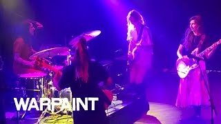 Warpaint / Intro - Keep It Healthy (Live)