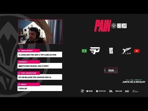 jukes cuspindo na cara da zoe