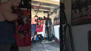 Heavy bag 5 min rounds Thai combos 16 ounce gloves